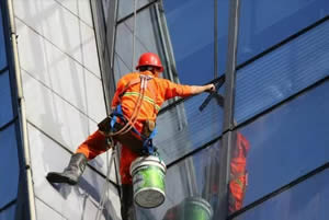 上海蜘蛛人幕墙清洗